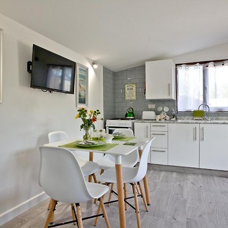 The Cabin At Hillhead Farm St Columb Major Εξωτερικό φωτογραφία